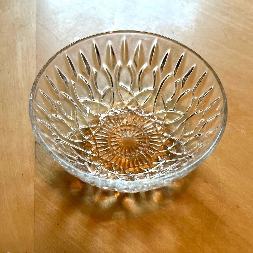 Vintage Pasari Indonesia cut glass Bowl 4”